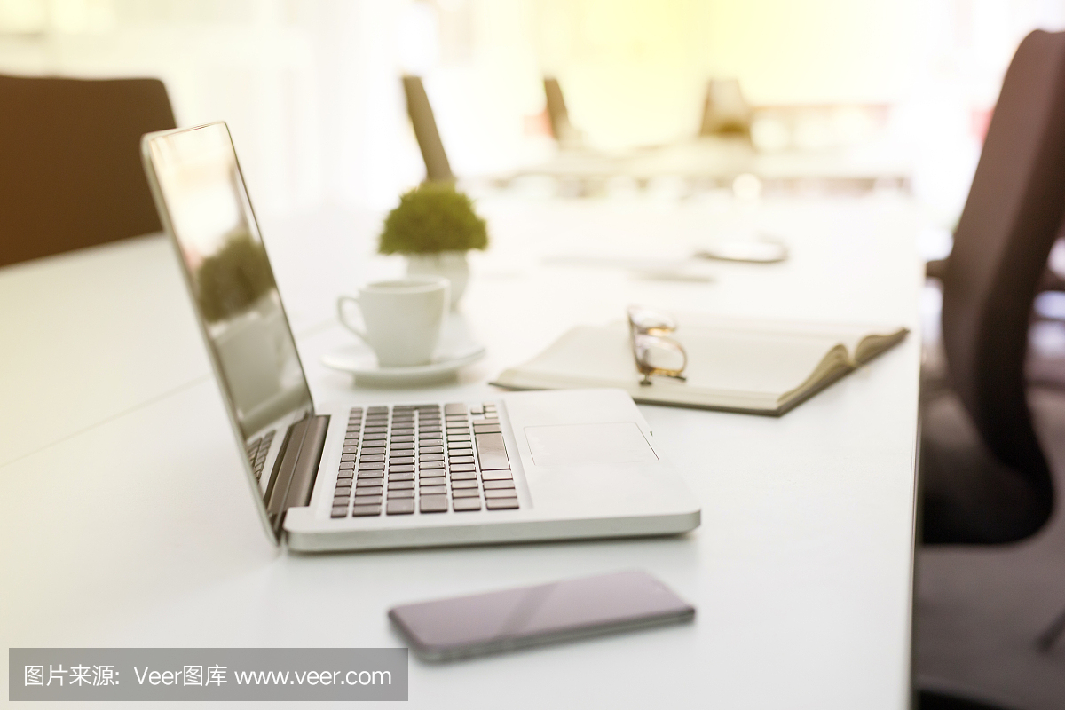 采购产品办公家具,设备和用品