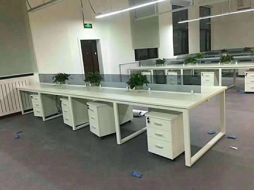 办公办公家具订制 优良的职员办公桌供销
