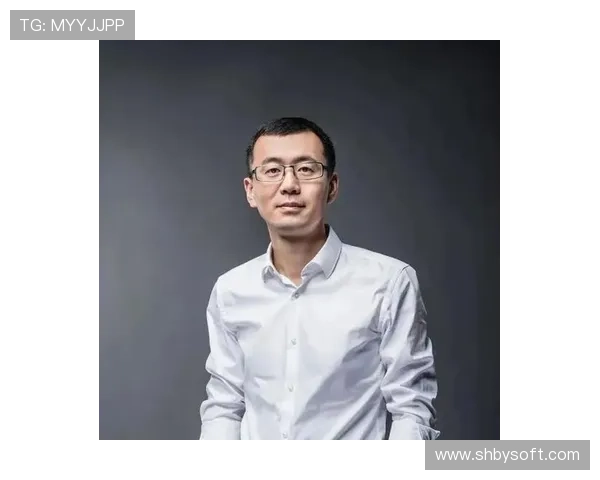 星光背后：揭秘“明星雇员”现象，谁在点亮企业未来？